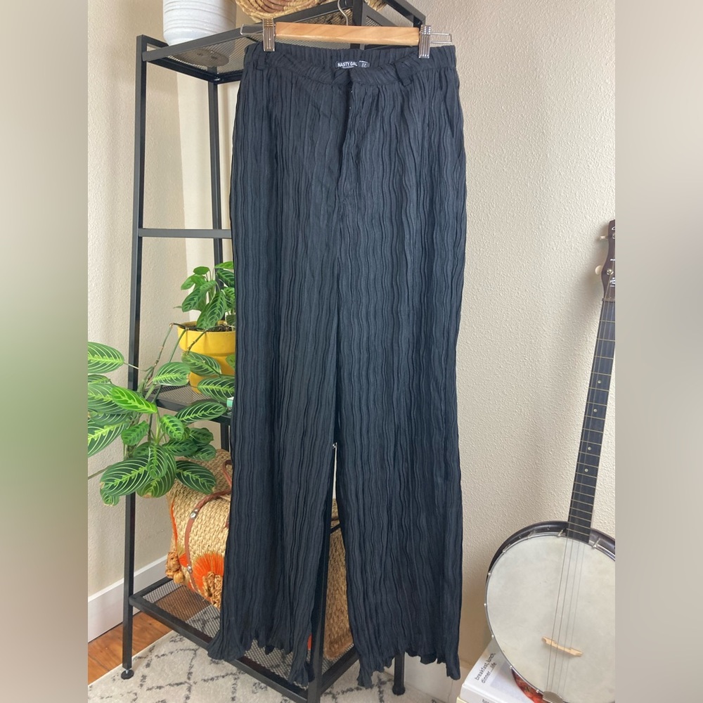 NASTY GAL Plisse high waisted wide leg textured trouser Size 10